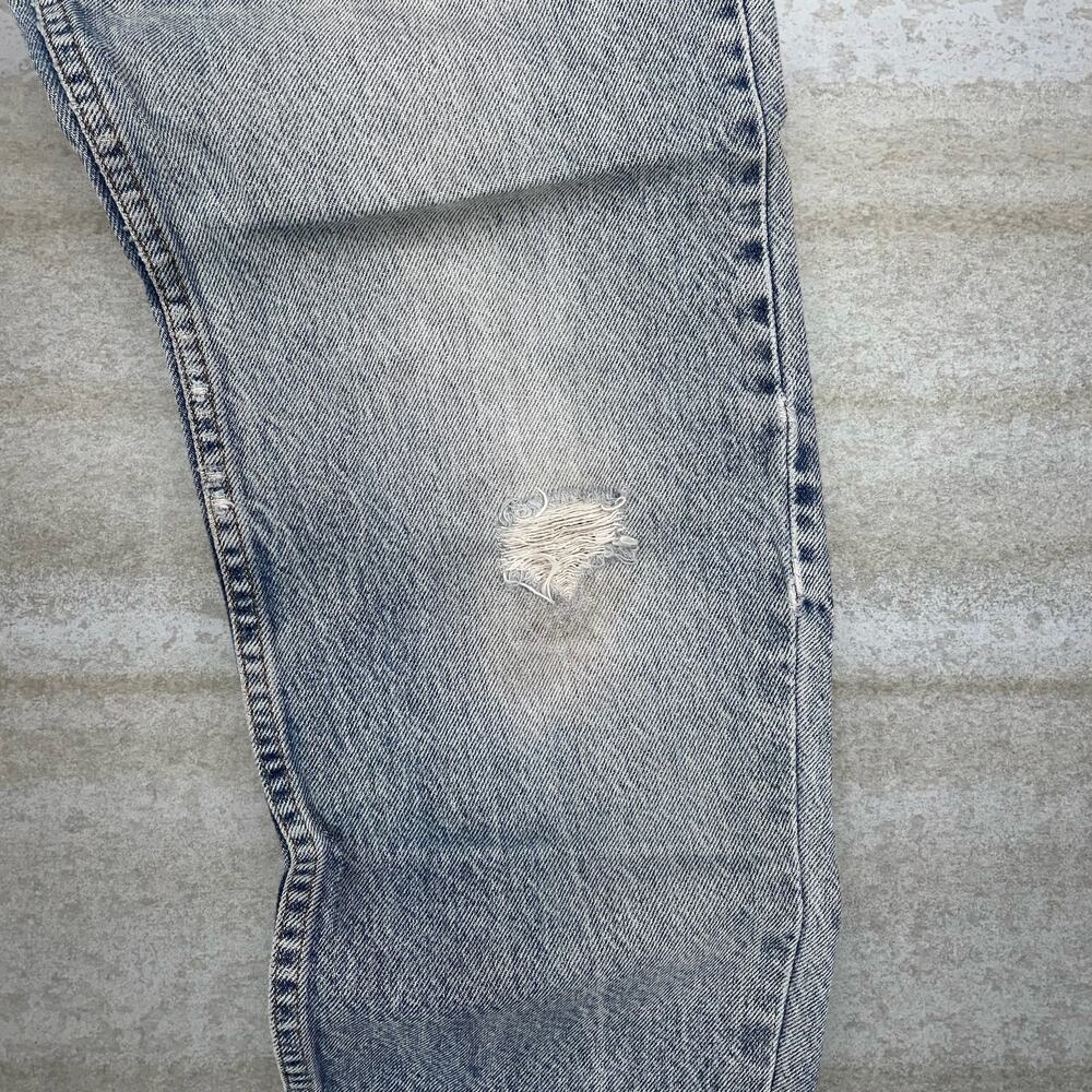 True Vintage 70s Levis Jeans 30x32 Regular Fit Tapered Leg Light Wash Denim - Picture 6 of 6